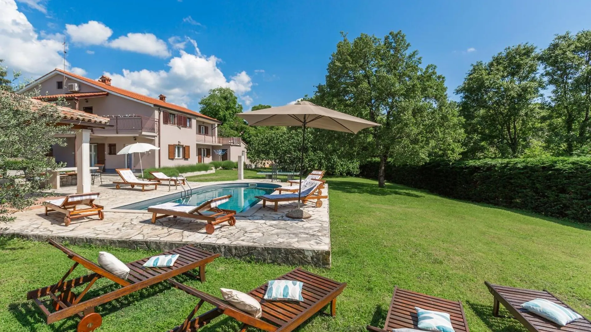 Villa Morena Mit Pool, Garten, Umgeben Von Natur Tinjan