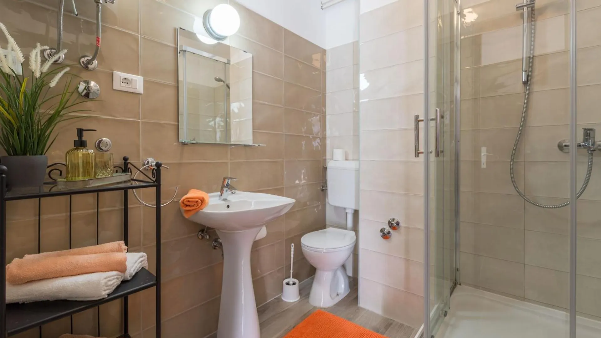 Holiday home Villa Morena Mit Pool, Garten, Umgeben Von Natur Tinjan