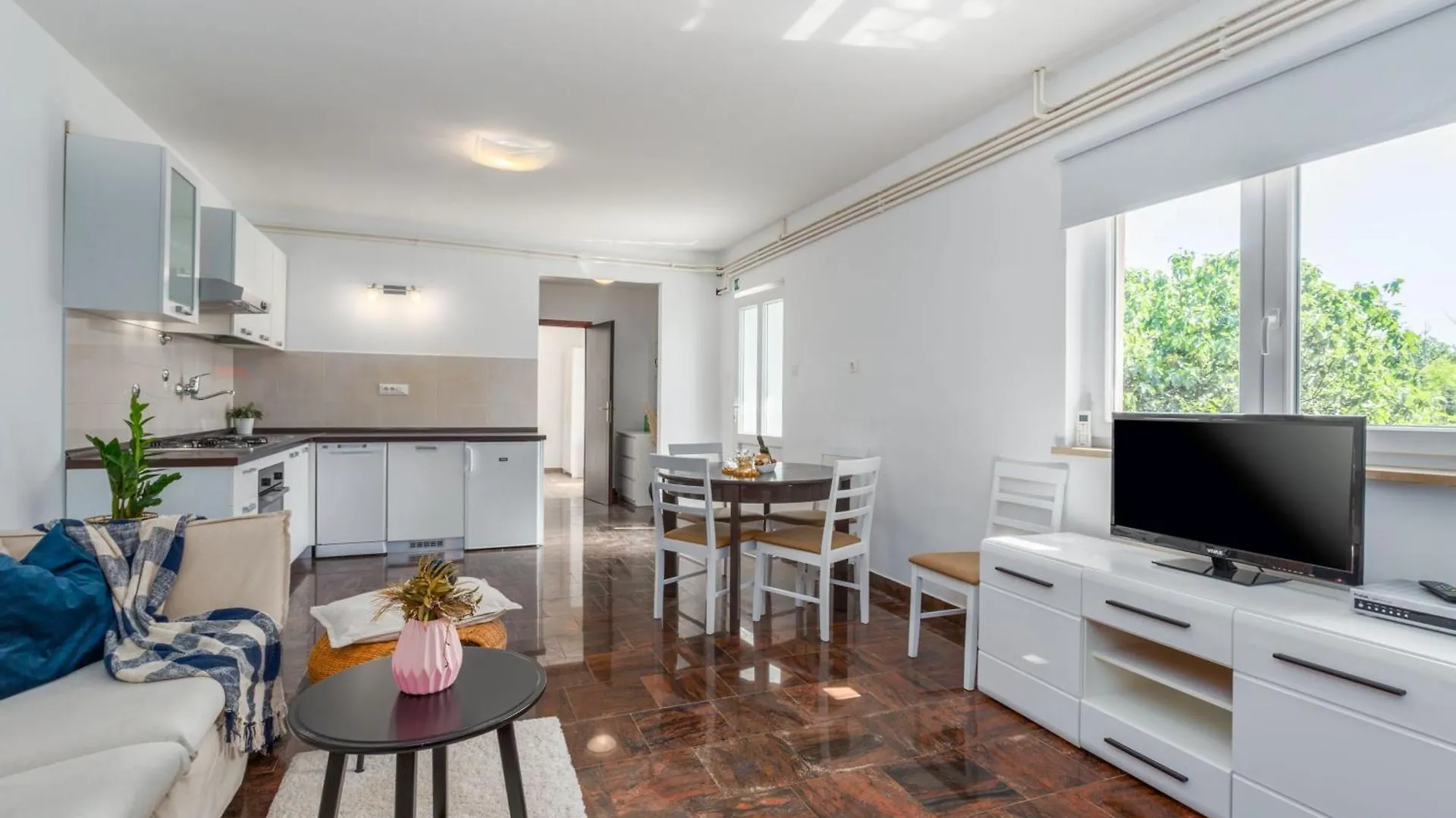 Villa Morena Mit Pool, Garten, Umgeben Von Natur Tinjan