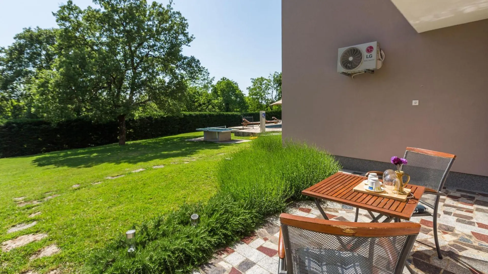 Holiday home Villa Morena Mit Pool, Garten, Umgeben Von Natur Tinjan Croatia