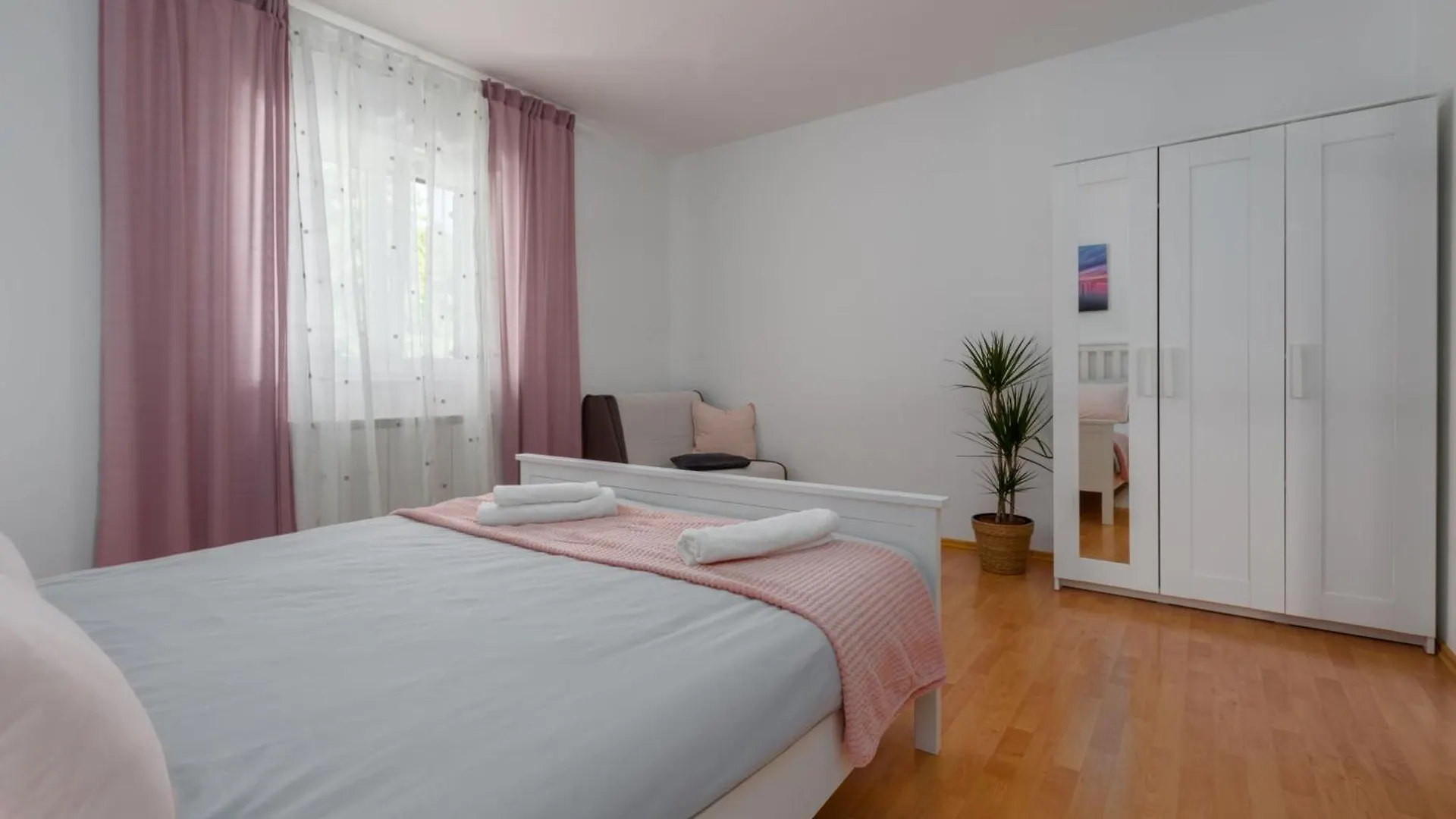Holiday home Villa Morena Mit Pool, Garten, Umgeben Von Natur Tinjan