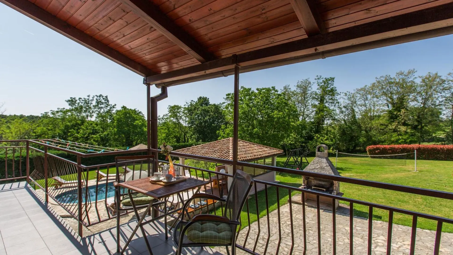 Villa Morena Mit Pool, Garten, Umgeben Von Natur Tinjan