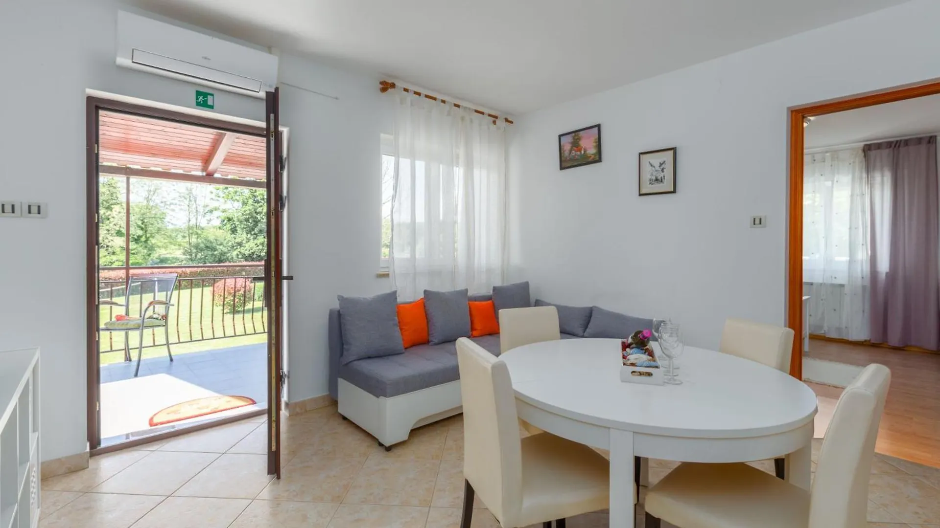 Villa Morena Mit Pool, Garten, Umgeben Von Natur Tinjan Chorvatsko